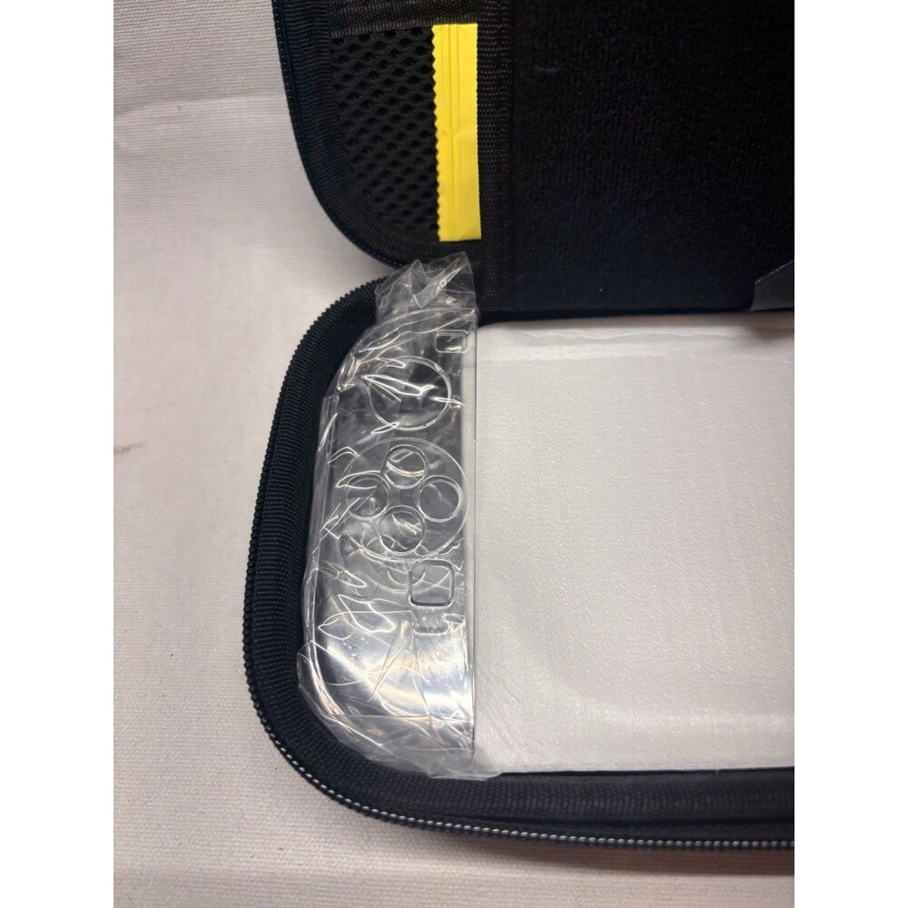 Nintendo Switch Carrying Case Accessory Bundle Hard Shell Screen Protectors - Picture 6 of 8